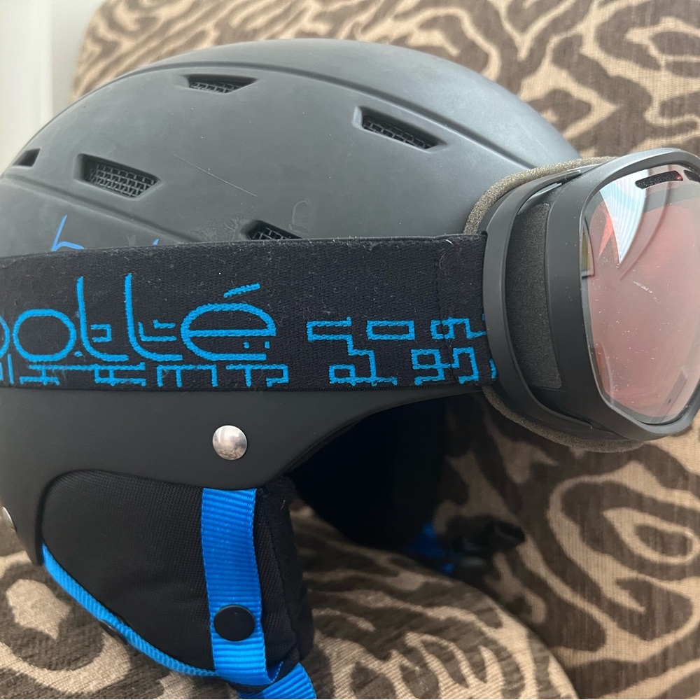Junior Ski Helmet with Goggles